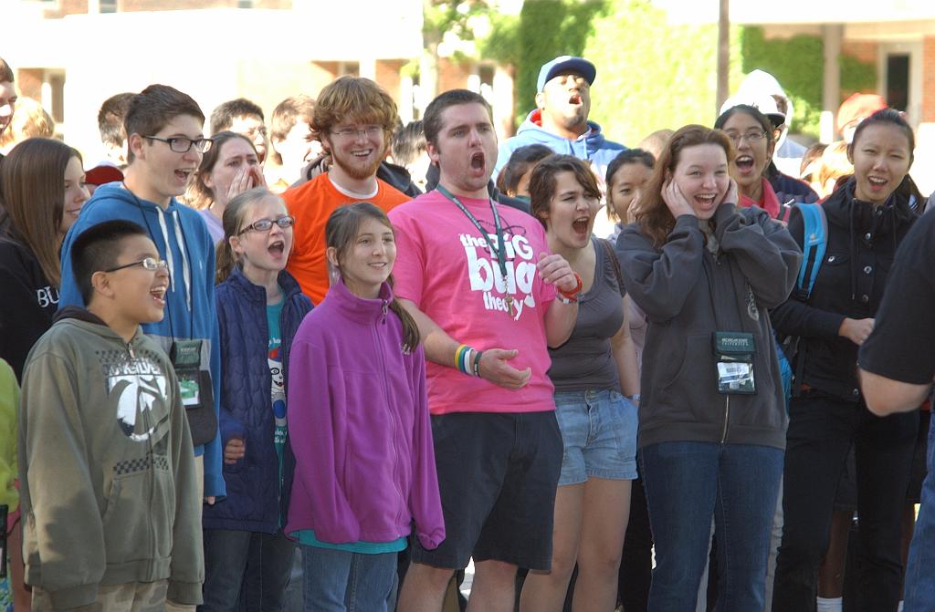 DSC_6513.JPG - Spontaneous at 2013 Odyssey of the Mind world finals.
