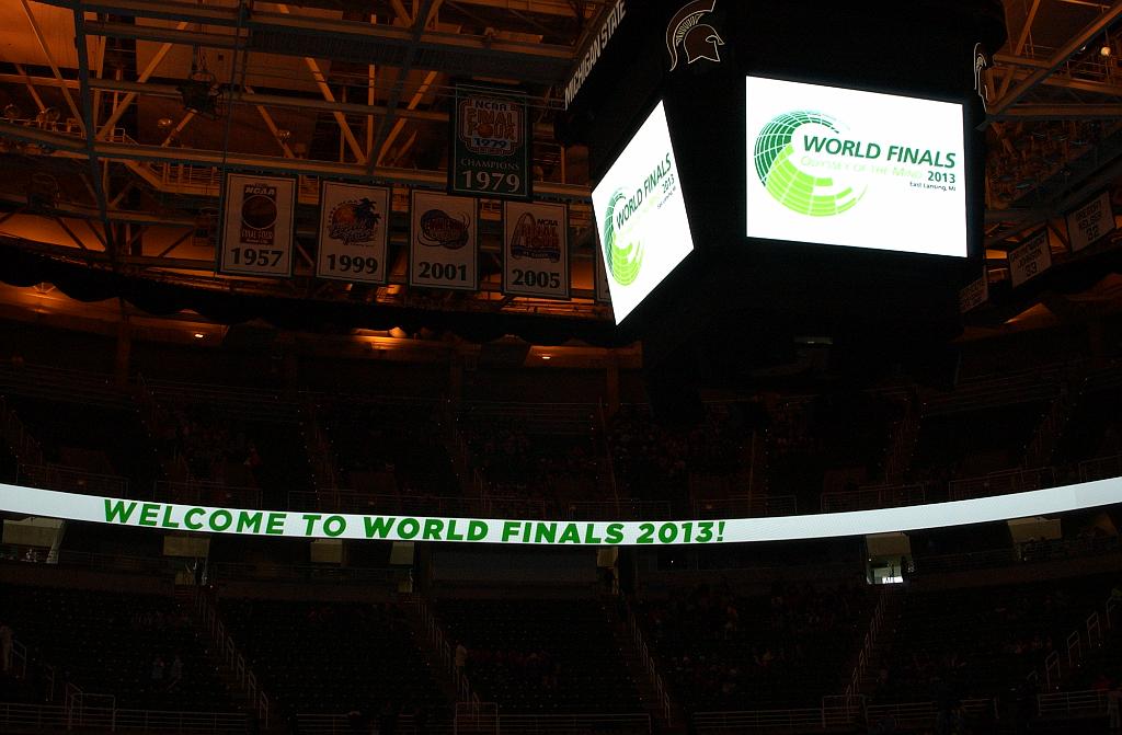 DSC_5972.JPG - Opening Ceremonies - Odyssey of the Mind World Finals 2013