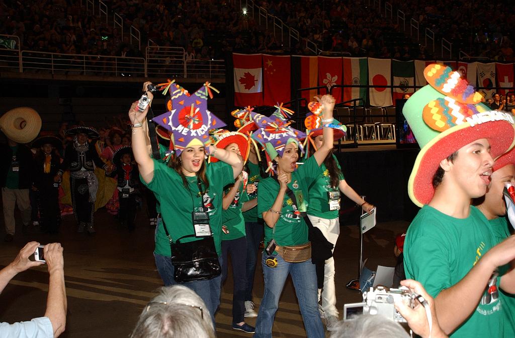 DSC_6014.JPG - Mexico at the Odyssey 2013 World Finals Opening Ceremonies