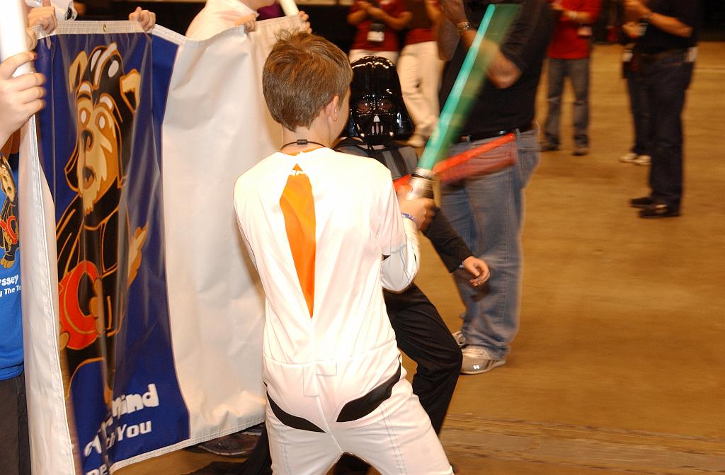 DSC_6194.JPG - Kansas at the Odyssey 2013 World Finals Float and Banner Parade