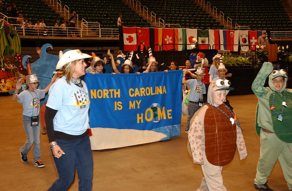 DSC_6197.JPG - North Carolina at the Odyssey 2013 World Finals Float and Banner Parade