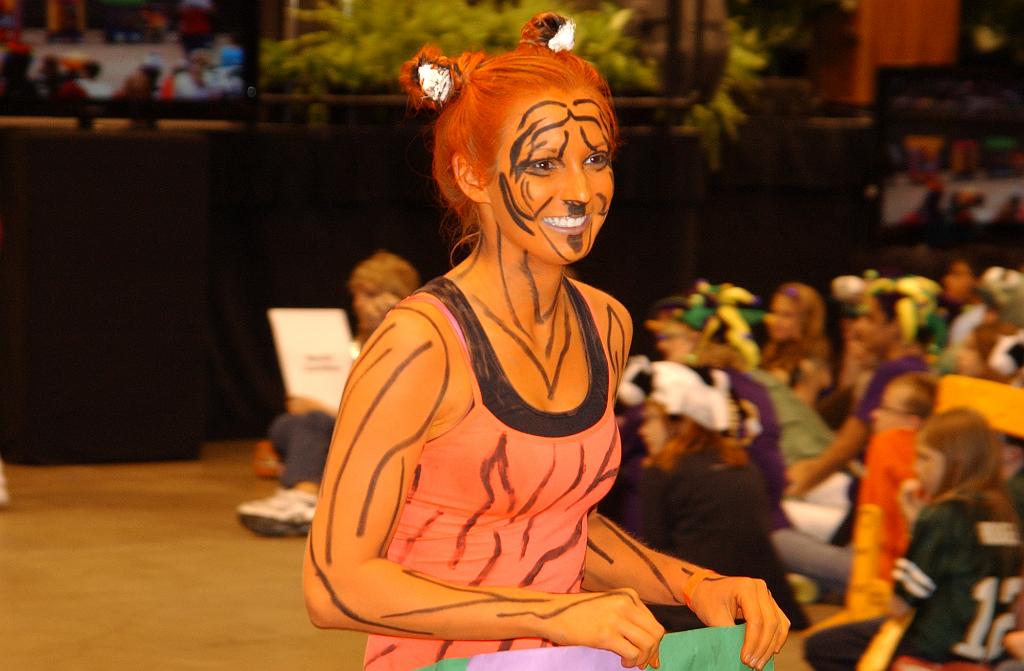 DSC_6203.JPG - Florida at the Odyssey 2013 World Finals Float and Banner Parade