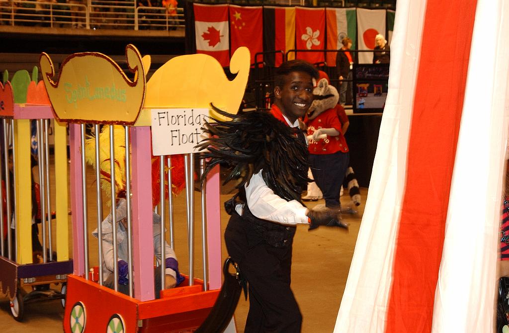 DSC_6206.JPG - Florida at the Odyssey 2013 World Finals Float and Banner Parade