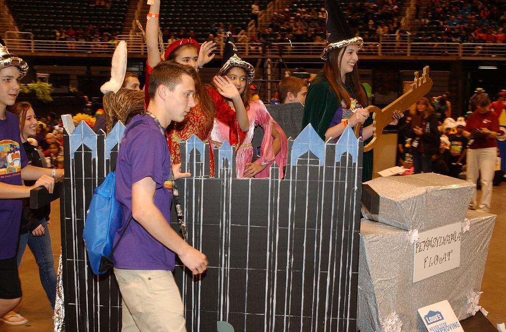 DSC_6229.JPG - Pennsylvania at the Odyssey 2013 World Finals Float and Banner Parade