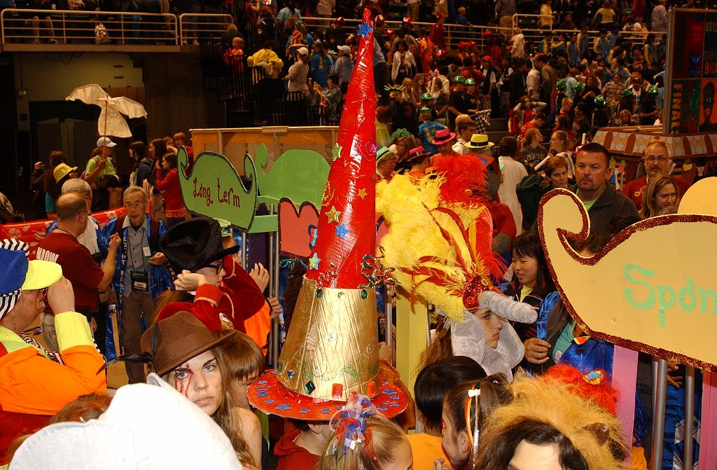 DSC_6242.JPG - Florida at the Odyssey 2013 World Finals Float and Banner Parade