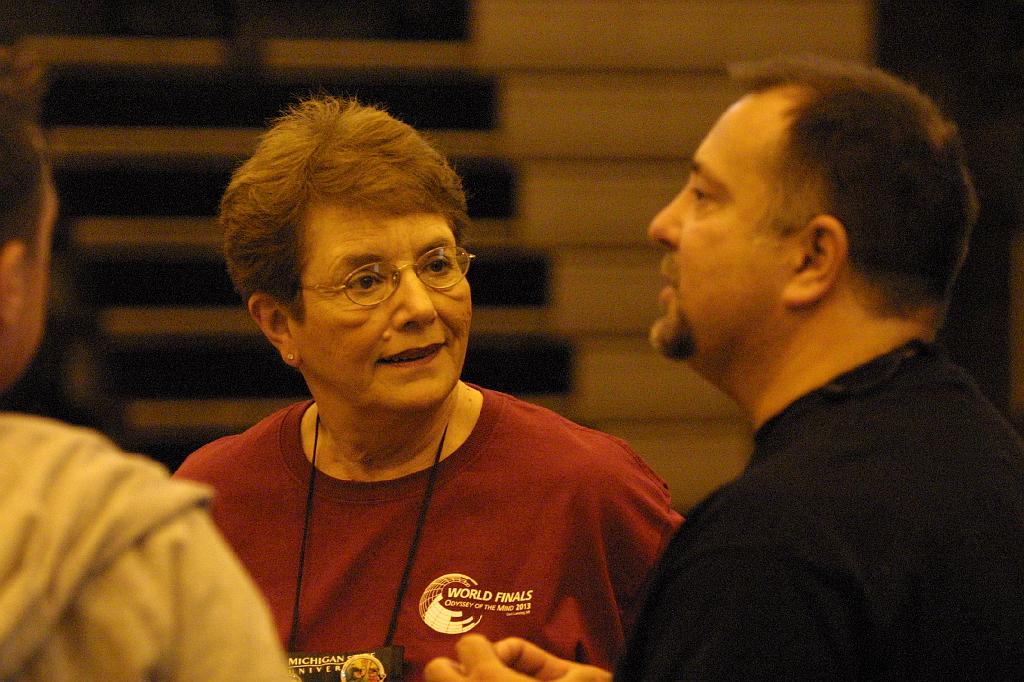 IMG_1625.JPG - Jackie Otte of NYSOMA at the Odyssey 2013 World Finals Float and Banner Parade