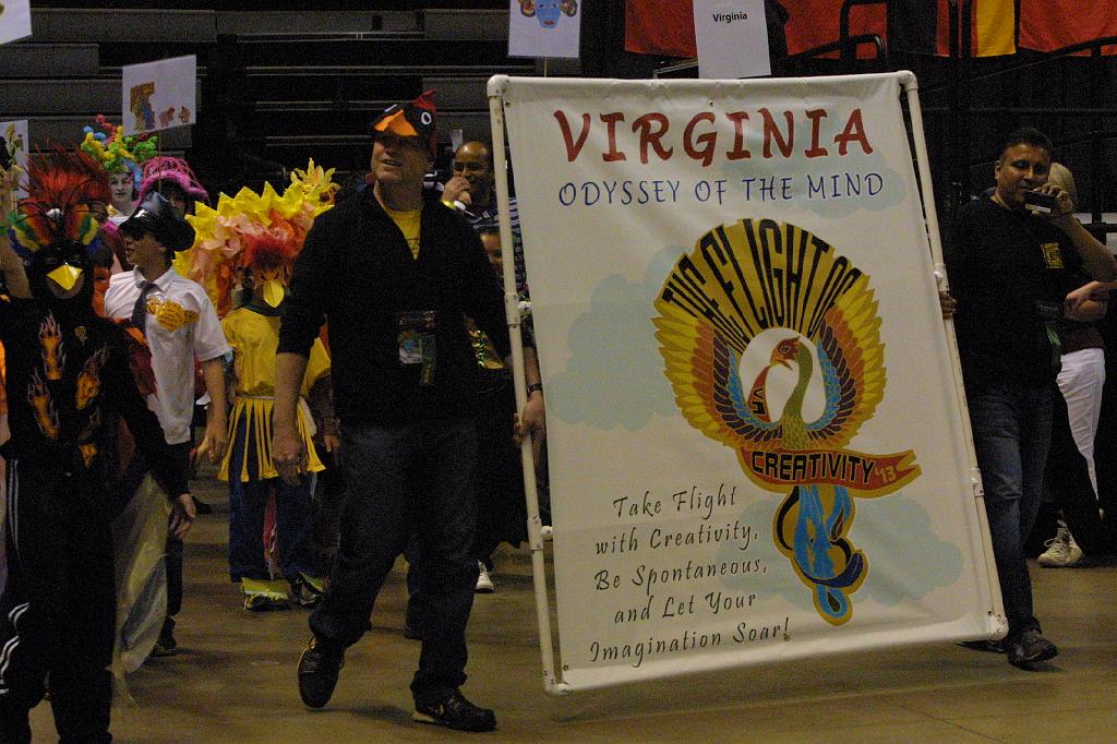 IMG_1676.JPG - Virginia at the Odyssey 2013 World Finals Float and Banner Parade