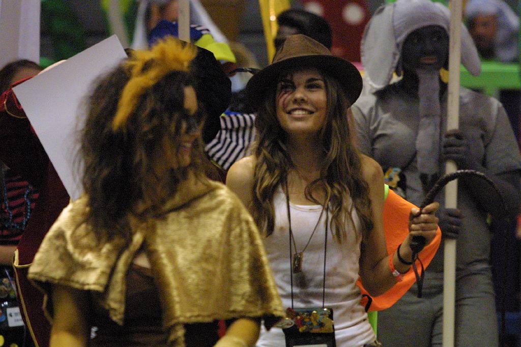 IMG_1693.JPG - Florida at the Odyssey 2013 World Finals Float and Banner Parade