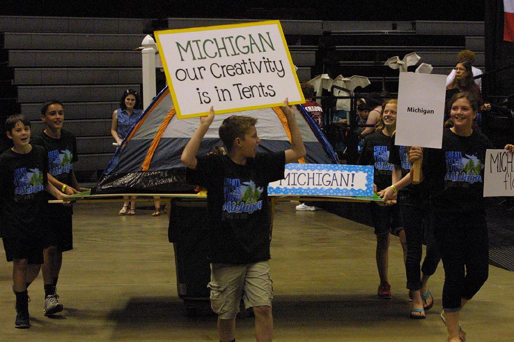 IMG_1718.JPG - Michigan at the Odyssey 2013 World Finals Float and Banner Parade