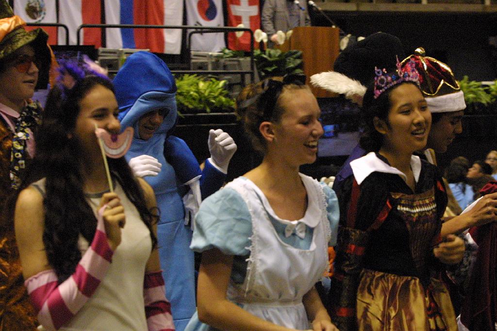 IMG_1747.JPG - Texas at the Odyssey 2013 World Finals Float and Banner Parade