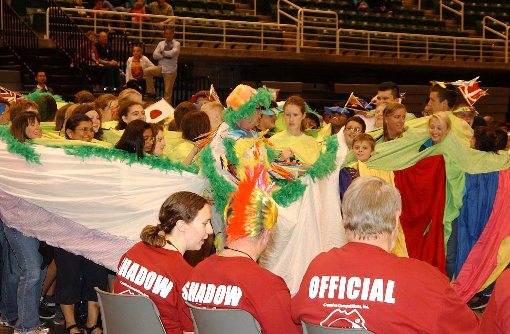 DSC_6410.JPG - Odyssey World Finals 2013 May 23rd - Float and Banner Parade