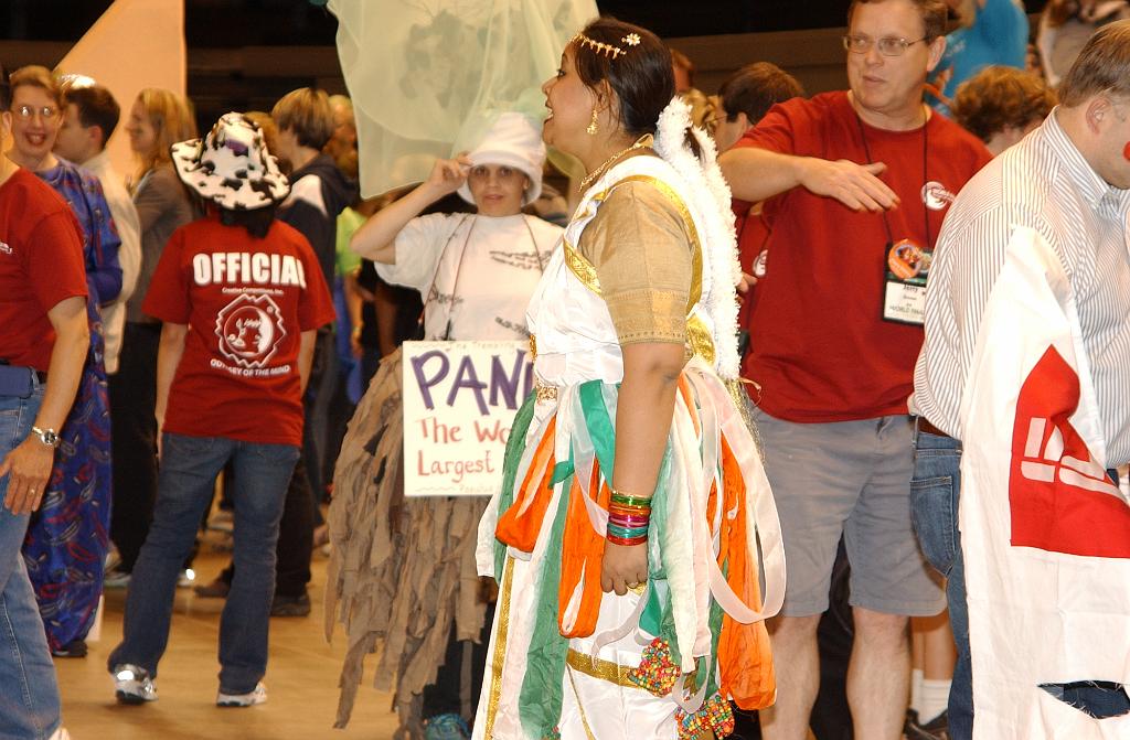 DSC_6430.JPG - Odyssey World Finals 2013 May 23rd - Float and Banner Parade