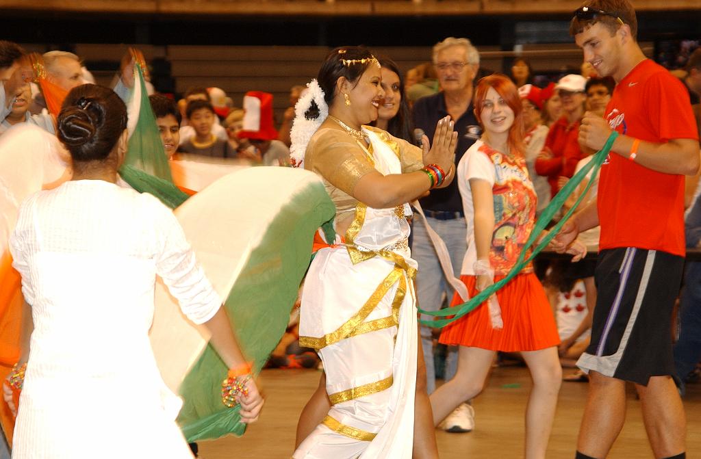 DSC_6432.JPG - Odyssey World Finals 2013 May 23rd - Float and Banner Parade