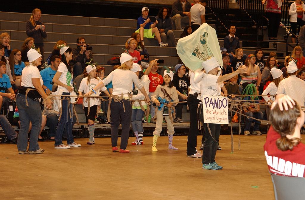 DSC_6434.JPG - Odyssey World Finals 2013 May 23rd - Float and Banner Parade