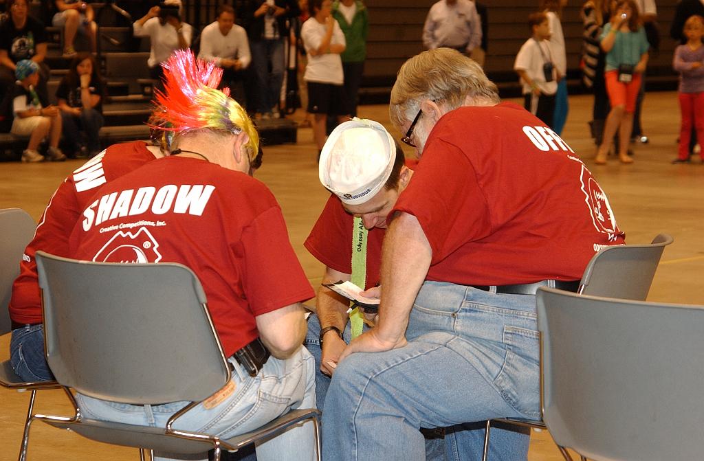 DSC_6468.JPG - Odyssey World Finals 2013 May 23rd - Float and Banner Parade