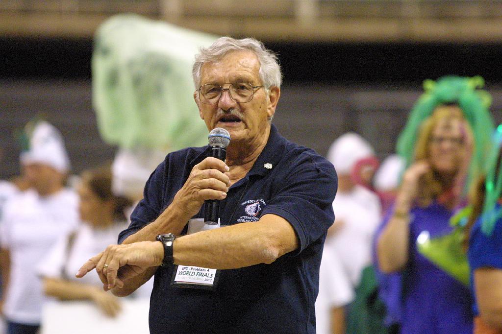 IMG_2258.JPG - Odyssey World Finals 2013 May 23rd - Float and Banner Parade