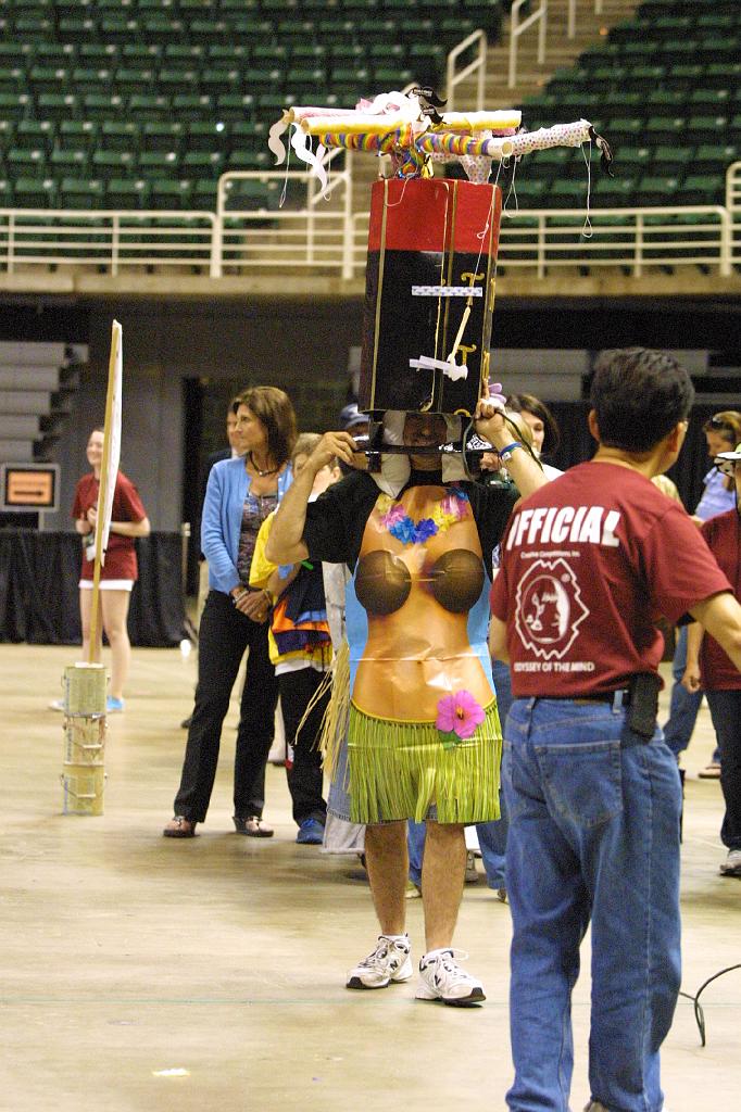 IMG_2382.JPG - Odyssey World Finals 2013 May 23rd - Float and Banner Parade