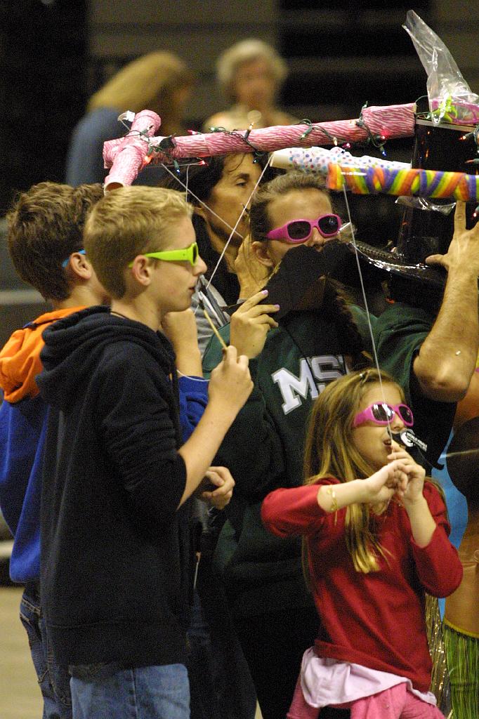 IMG_2393.JPG - Odyssey World Finals 2013 May 23rd - Float and Banner Parade