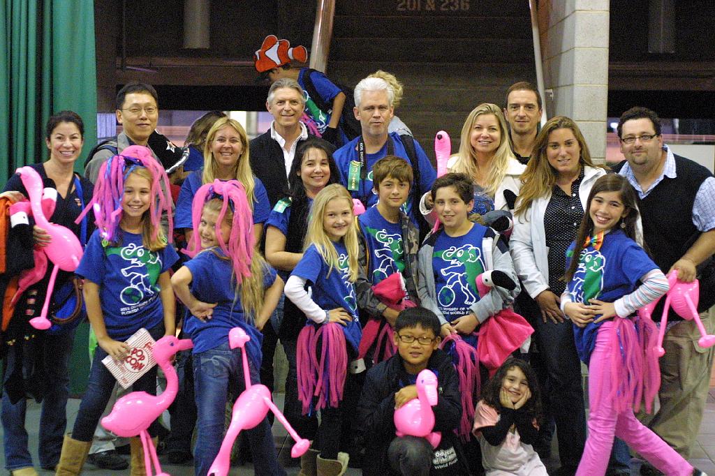 IMG_2752.JPG - Miami-Dade County School Board member Lawrence Feldman with Howard Drive Elementary school team.