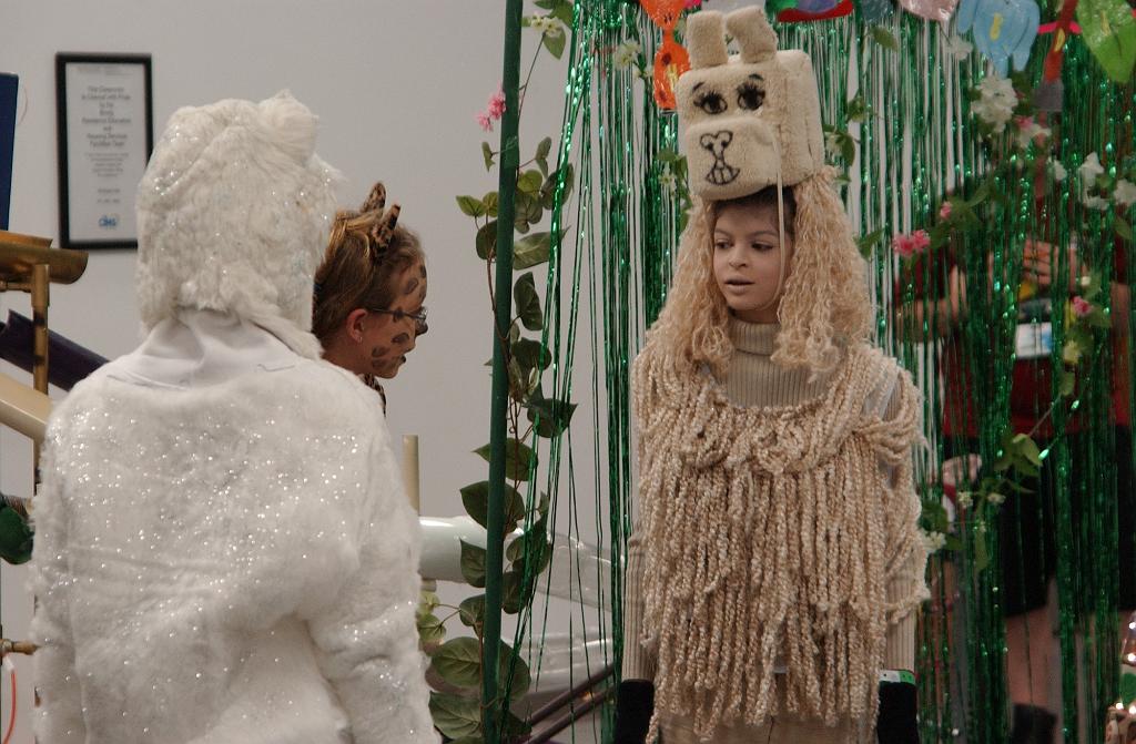 DSC_6540.JPG - P2 Annunciation Catholic Academy Div. II - Magic Center