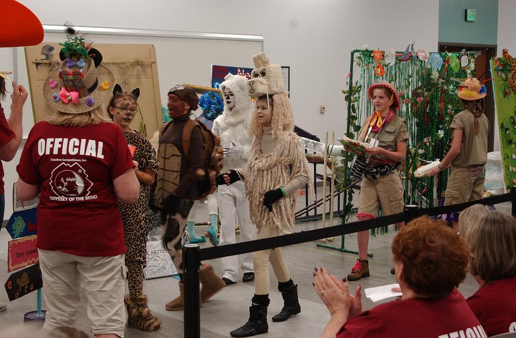 DSC_6544.JPG - P2 Annunciation Catholic Academy Div. II - Magic Center