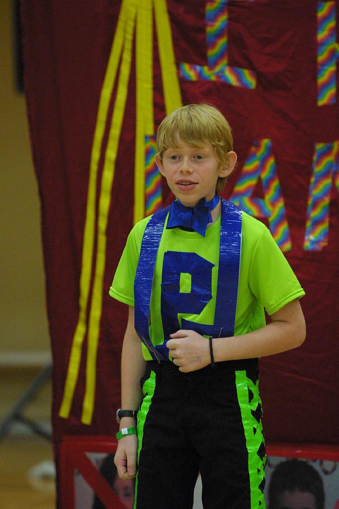 IMG_1378.JPG - P4 Lawton Chiles Middle Div. II - Magic Center