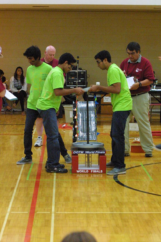 IMG_1899.JPG - P4 Seminole High Div. III - Magic Center